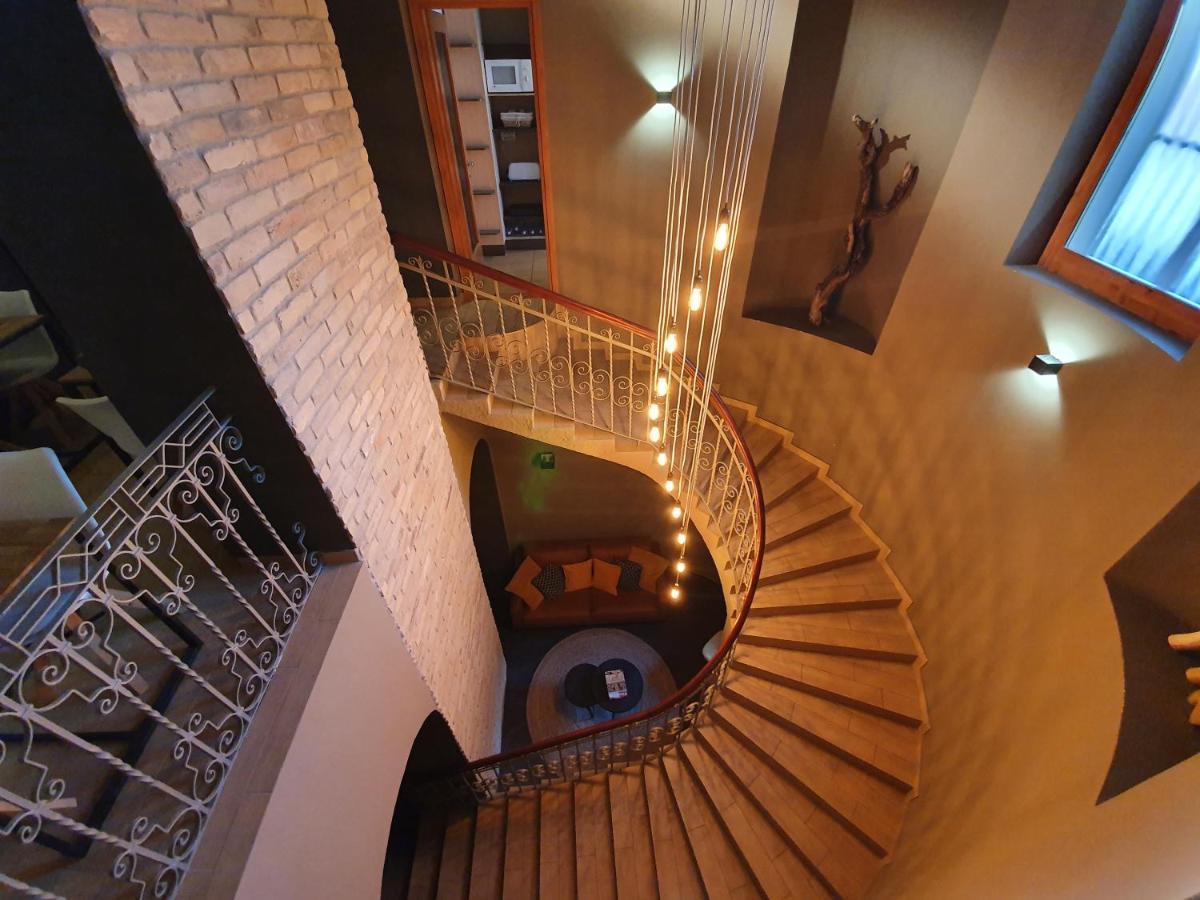 Deak Panzio Bed and Breakfast Nagykoros Exteriör bild